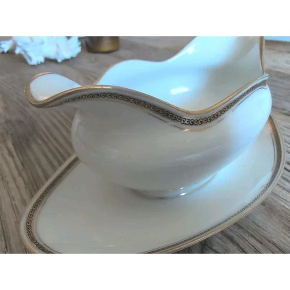 LIMOGES, FRANCE gold encrusted M. REDON 10" Gravy Boat Attached Under Plate - Picture 6 of 16
